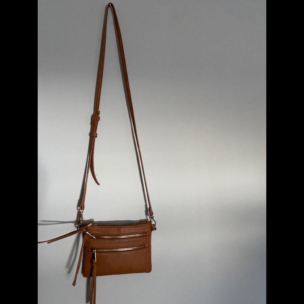 BROWN ZIPPERED CROSS BODY